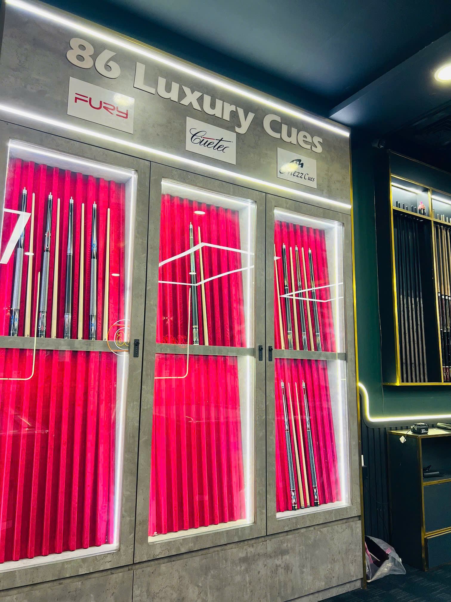 Tủ cơ 86 Luxury Cues