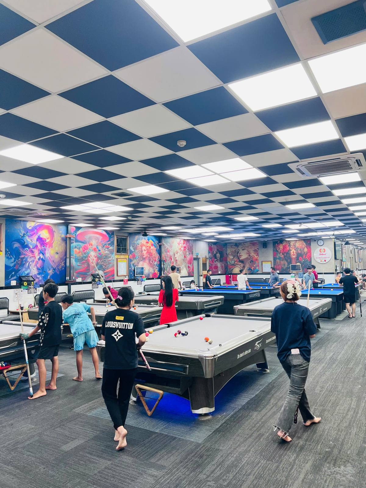 Khu B — 86 Luxury Billiards 4